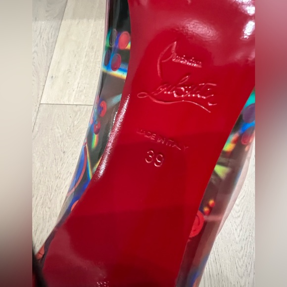 ♥️SOLD♥️ Christian Louboutin Hot Discolaser Chick Multicolor Pointy Heels Pumps… - Picture 10 of 12